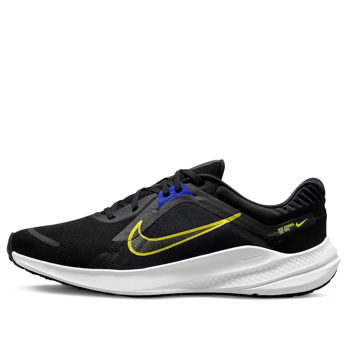 NIKE QUEST 5