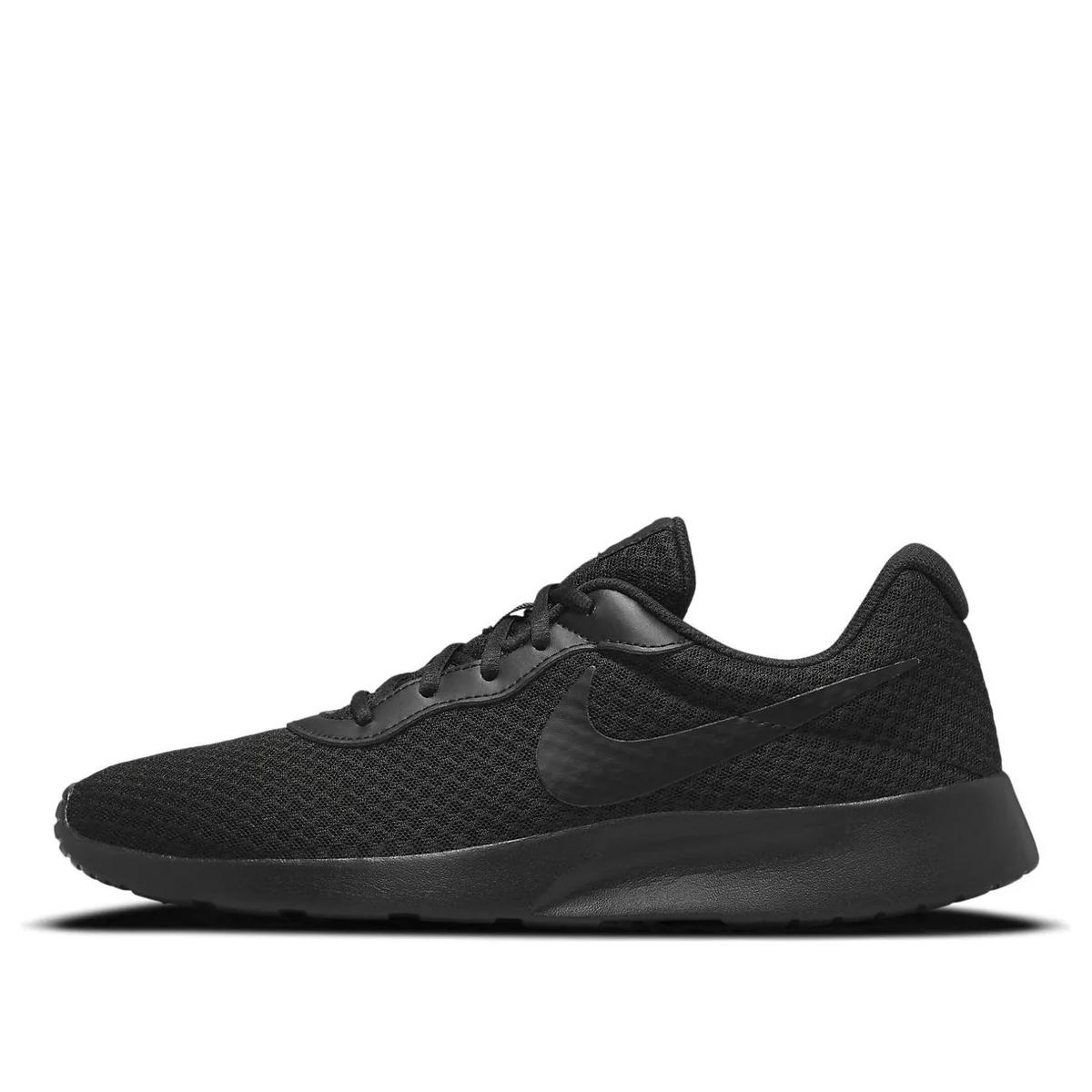 NIKE TANJUN