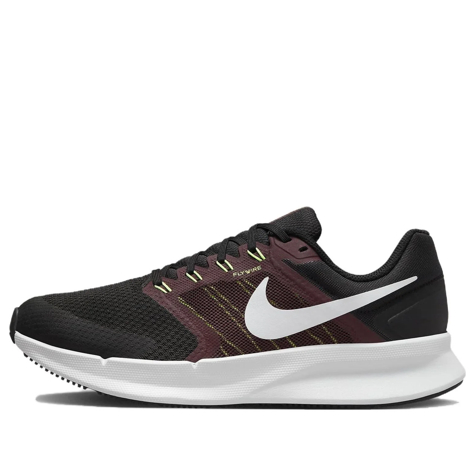 NIKE RUN SWIFT 3