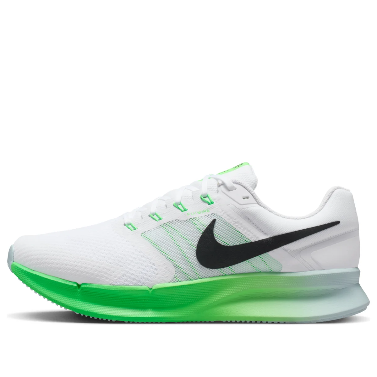 NIKE RUN SWIFT 3