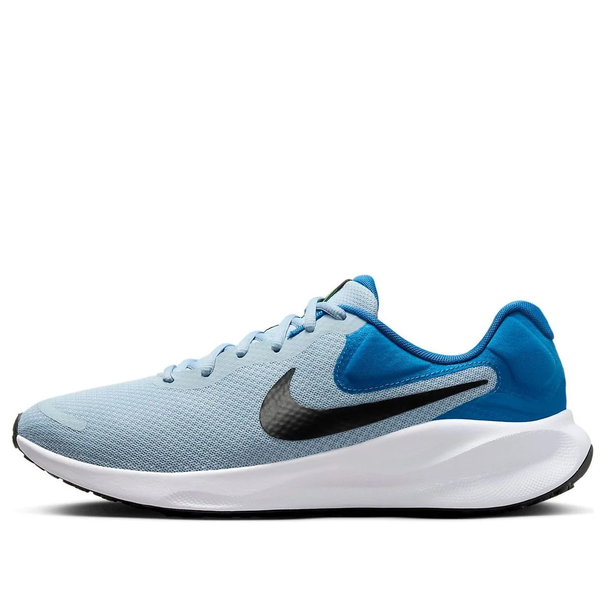 NIKE REVOLUTION 7