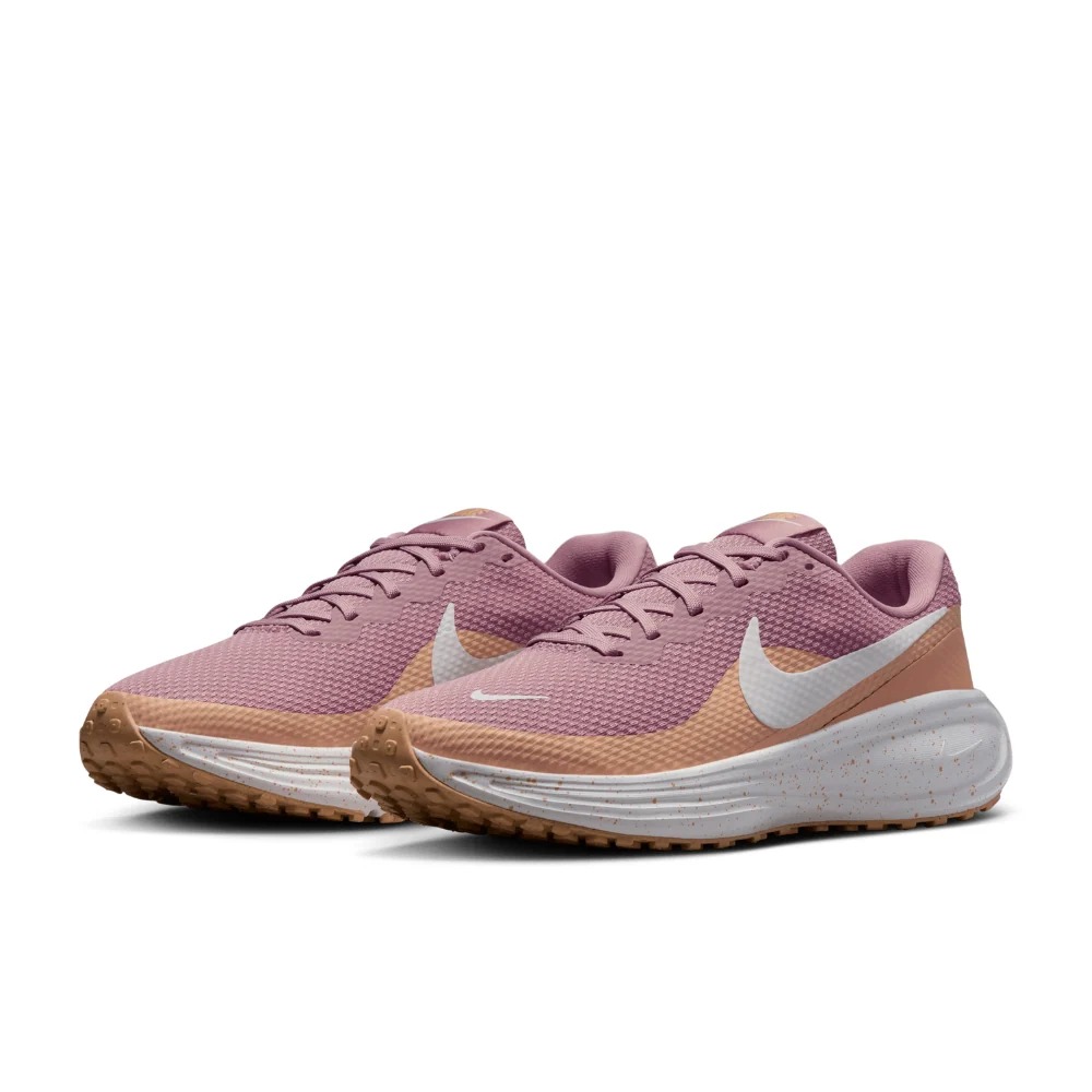 Women's Nike Revolution 8 Running Shoes