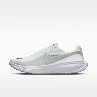 Nike Revolution 8